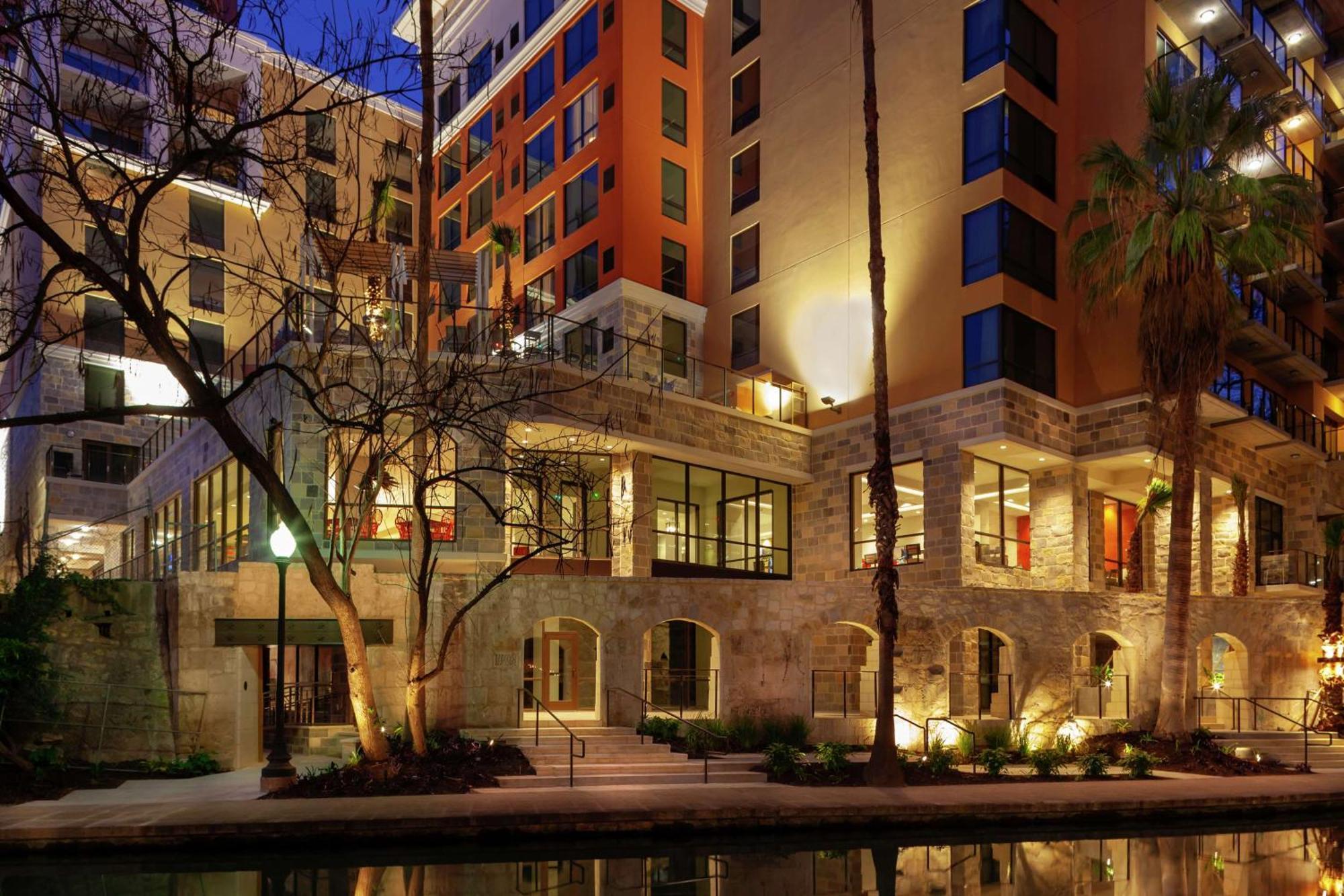 Hampton Inn & Suites San Antonio Riverwalk Εξωτερικό φωτογραφία